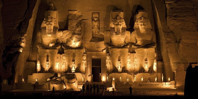 Abu Simbel udflugter i Egypten rejs med Younes Rejser