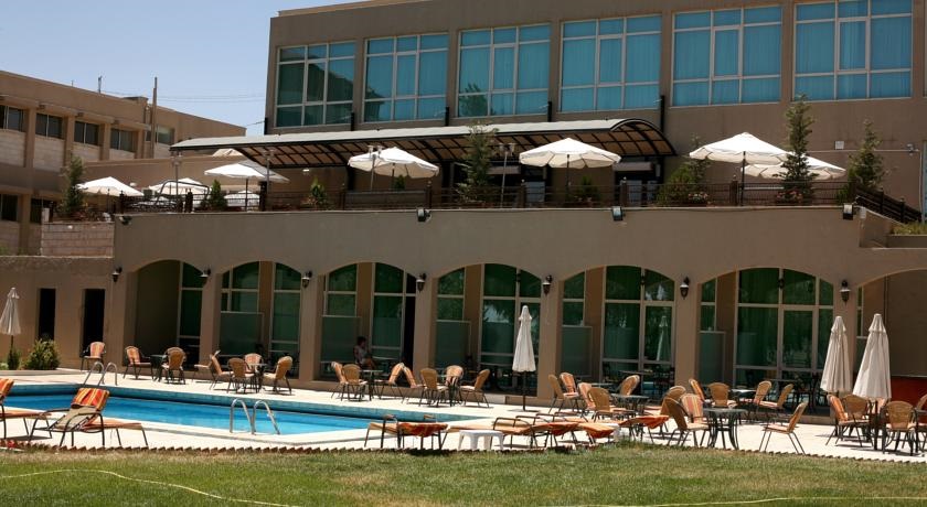 Century Park Hotel_ pool 1
