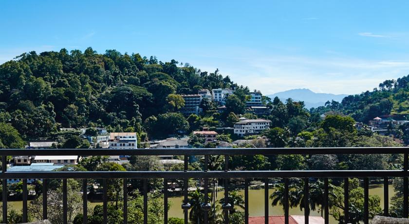 OZO Kandy Sri Lanka_view (