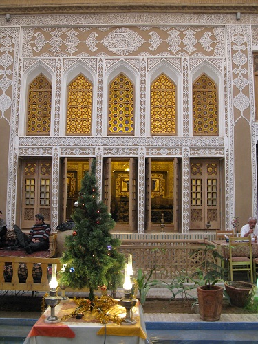 Yazd - Mehr chain