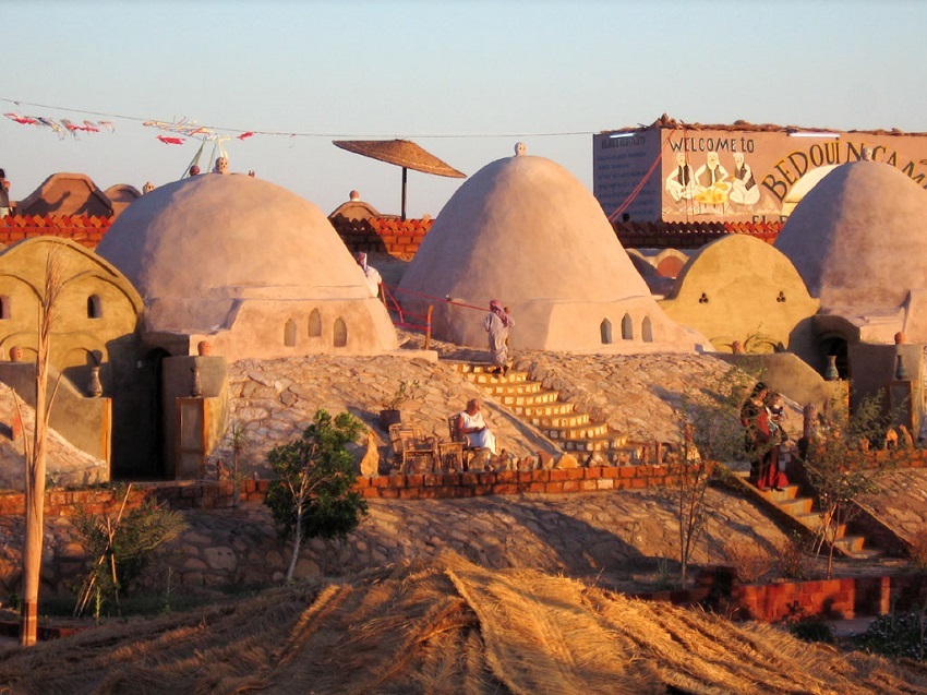 dahous-camp-el-dekheila-white-desert-oasis-egypten_-8