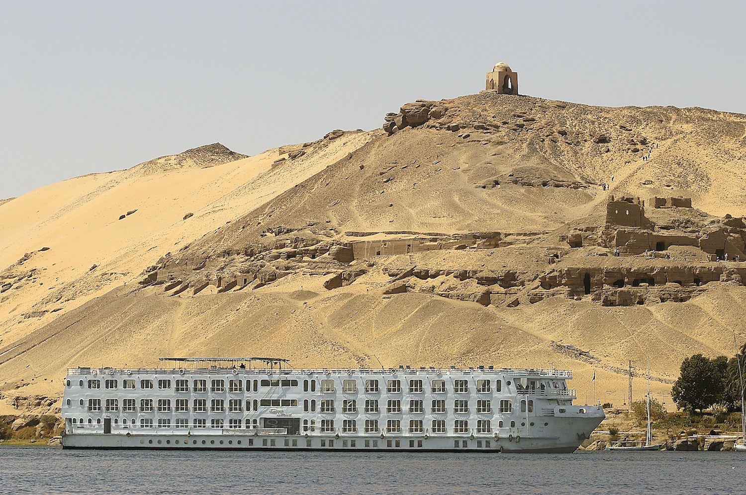 Egypten rundrejse Nilecruise Quest facade