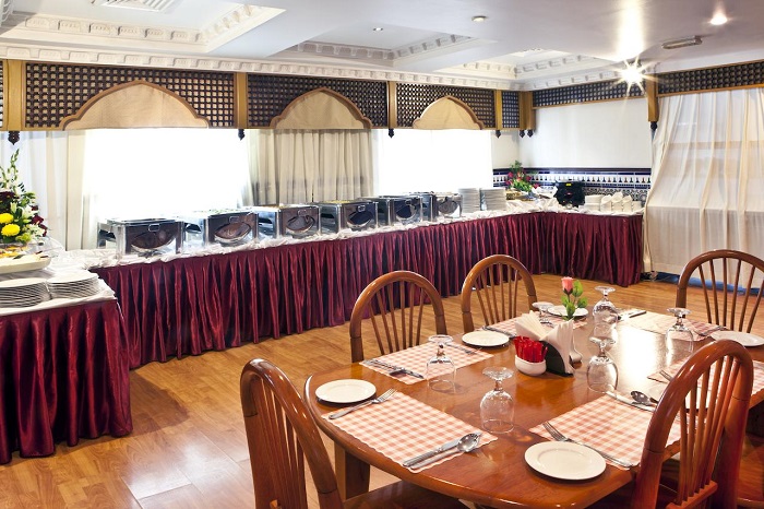 Landmark Plaza Hotel Dubai restaurant