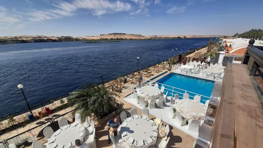 Younes Rejser -Sonesta Nouba Hotel Aswan-Rejser till egypten Nile view hotel Aswan Egypten