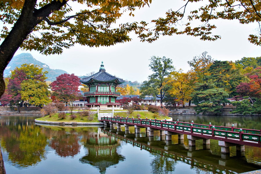 Seoul hyangwonjeong-pavilion